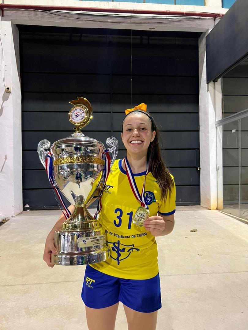 Aluna da IENH é capitã da vitoriosa Seleção Brasileira de Handebol