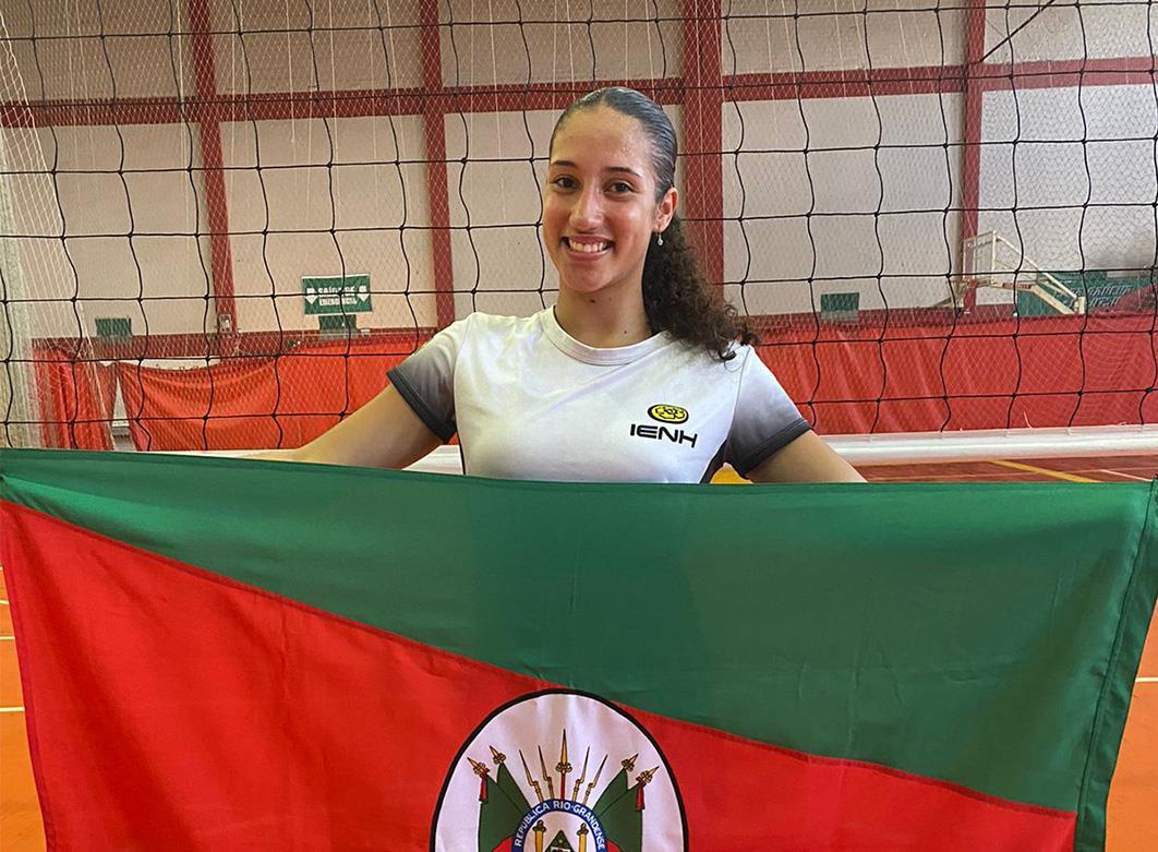 Aluna da IENH representará o Estado no Campeonato Brasileiro de Voleibol