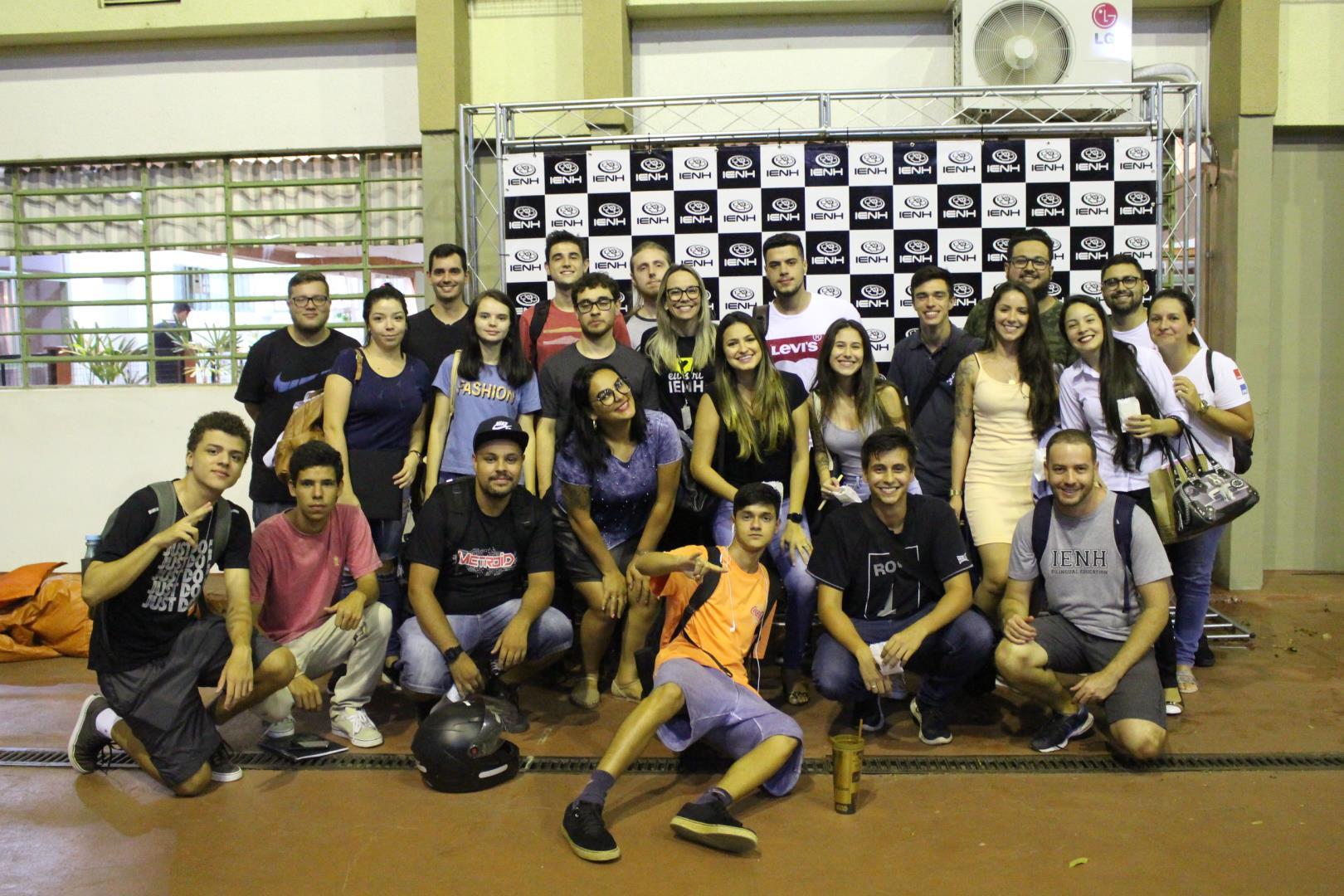 Alunos dos Cursos Técnicos e Faculdade IENH são recebidos com evento de abertura do semestre letivo