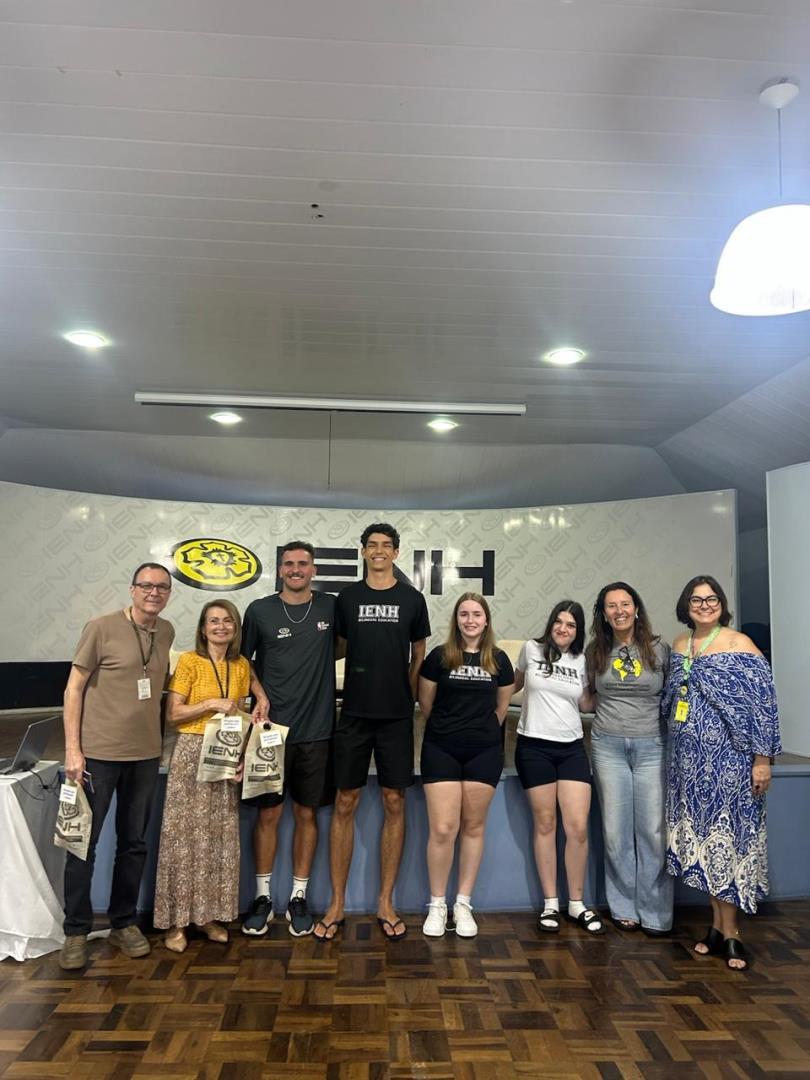 Cine-fórum promove diálogos sobre inclusão e diversidade com as turmas da 2nd grade