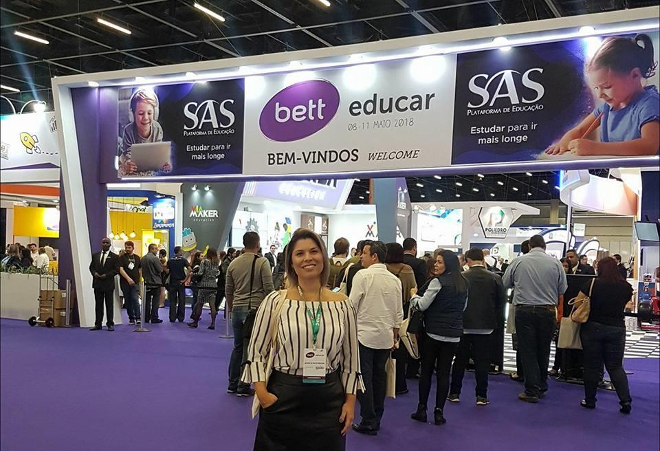 Coordenadora do Currículo Bilíngue da IENH participa do Congresso Bett Educar 2018