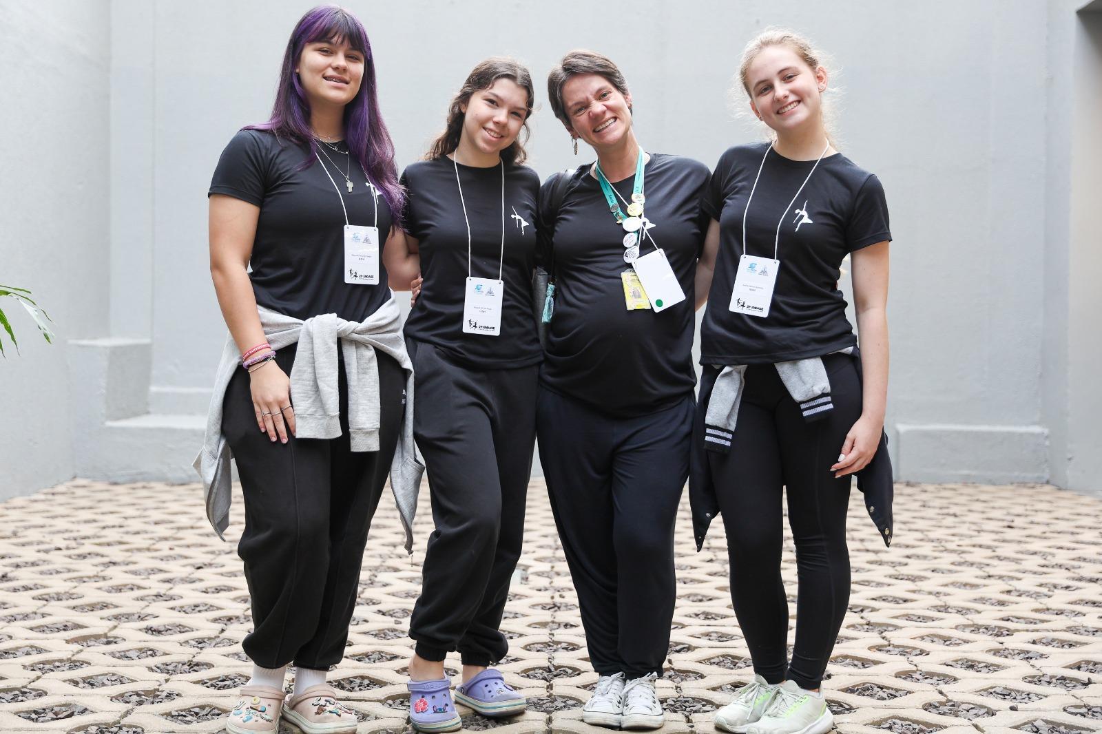 Dança da IENH marca presença no 21º ENDASE