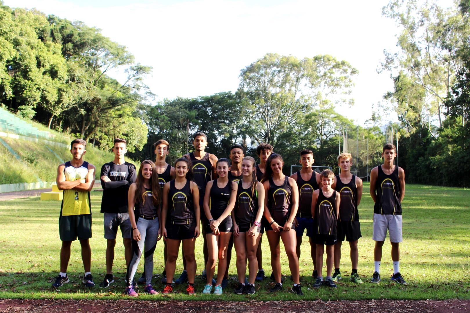 Equipe de Atletismo da IENH em fase de preparação intensa para busca de conquistas em 2018