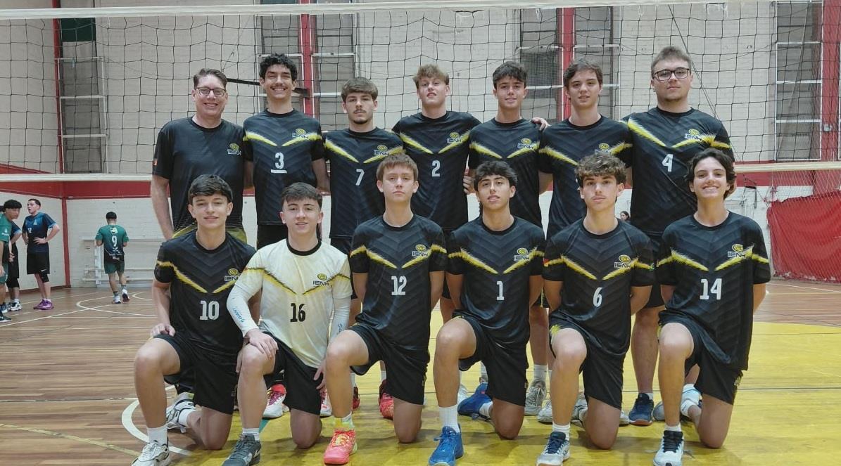 Equipes da IENH dominam a 1º etapa do Intercolegial de Voleibol da SGNH 