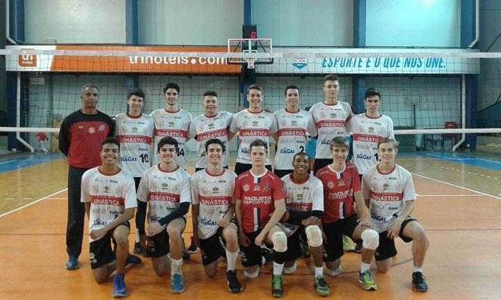 Equipes masculinas de vôlei SGNH/IENH estreiam com vitórias