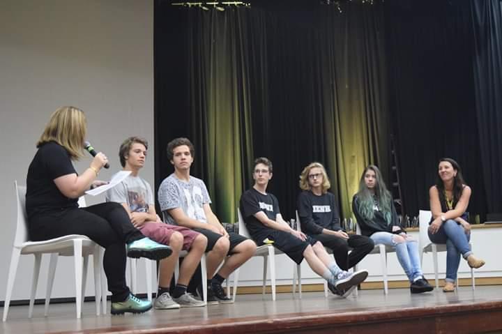 Estudantes debatem curtas-metragens e recebem premiações no São Léo em Cine