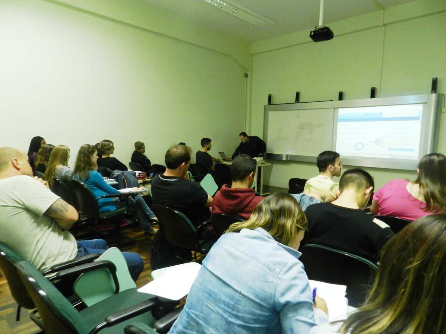 Gestão Financeira é abordada em evento promovido na IENH