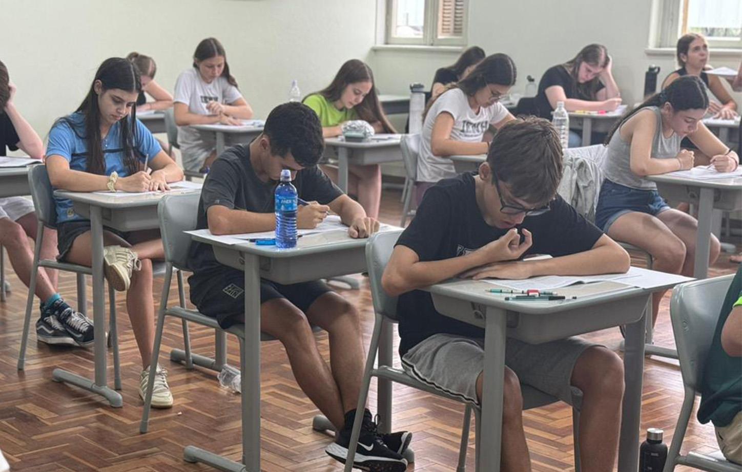 IENH oferece Simulado do ENEM para preparar alunos para o Exame Nacional