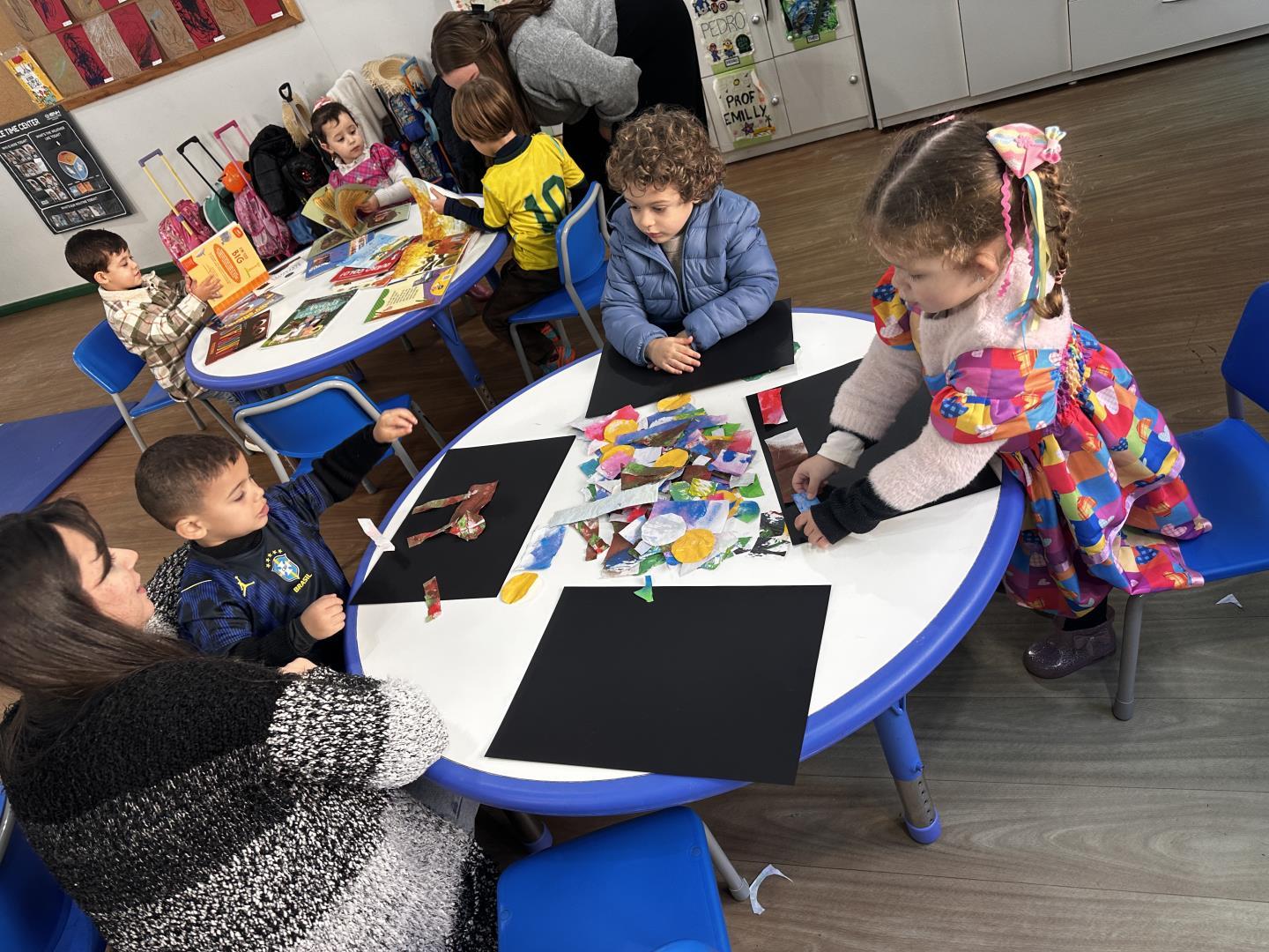 Kindergarten 3B desenvolve criatividade e investigação nos Learning Centers