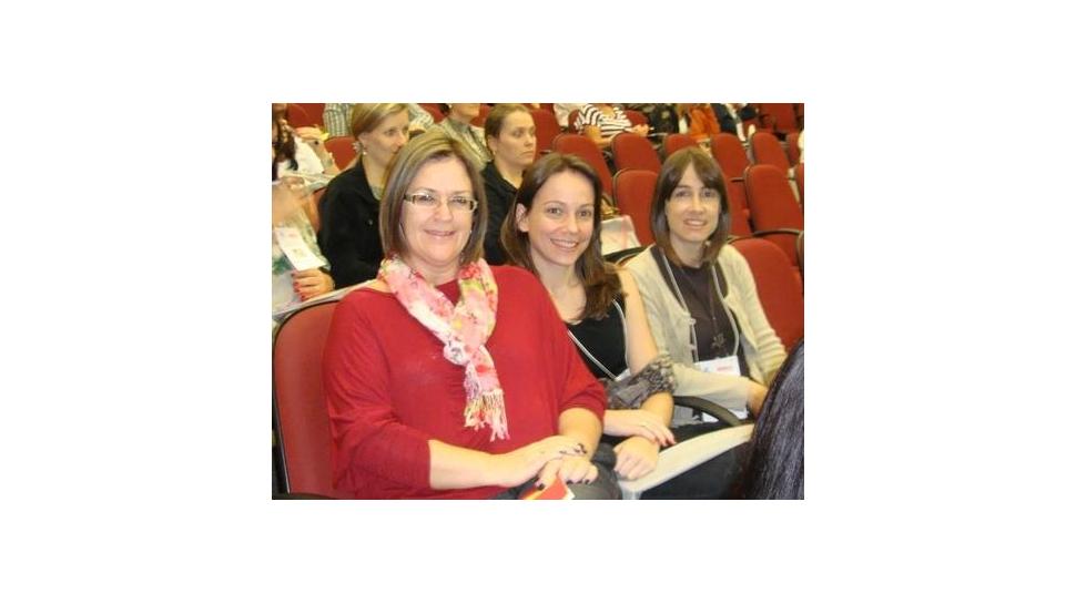 Representantes da IENH participam de Encontro de Equipes Pedagógicas Representantes da IENH participam de Encontro de Equipes Pedagógicas