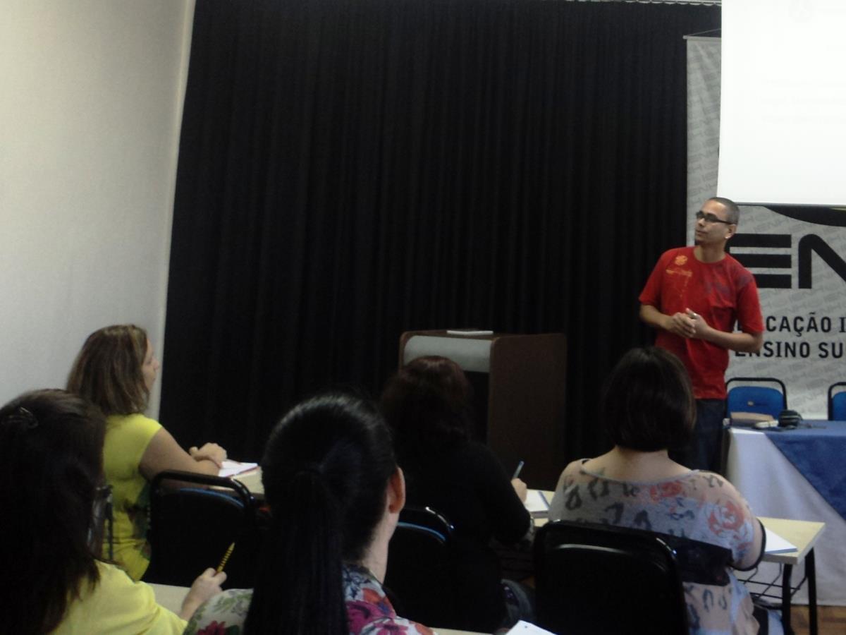 Acadêmicos de Psicologia assistem Palestra sobre a Fundação Luterana de Diaconia