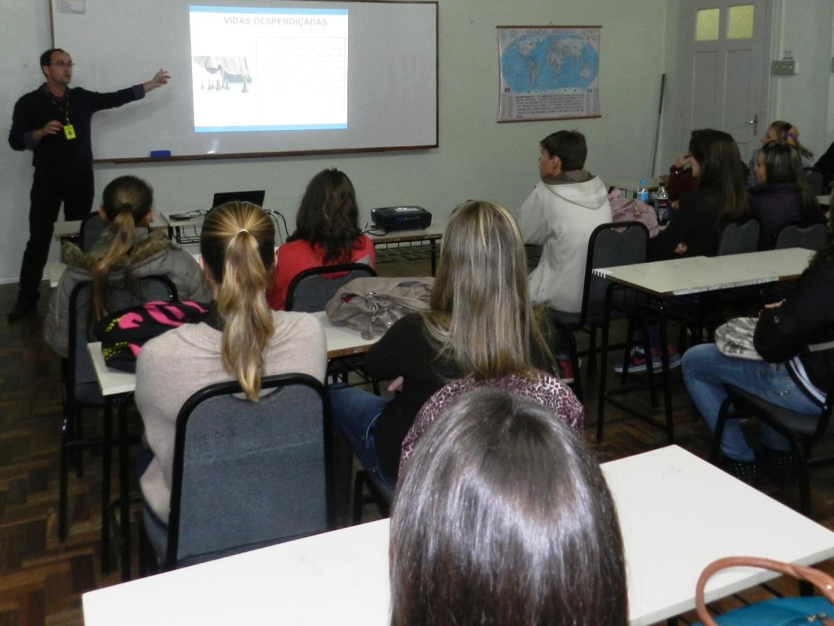 Palestra gratuita: o jovem e seu projeto de vida