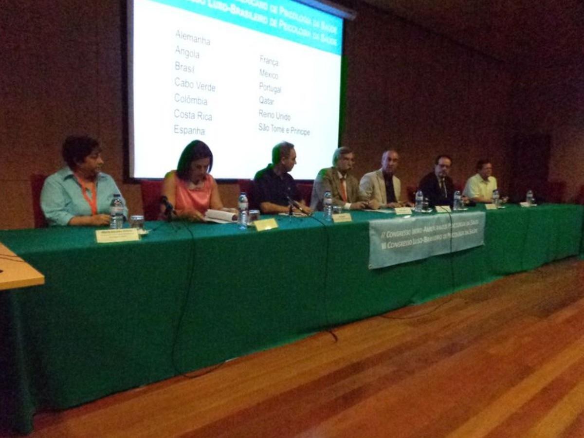Professora da Faculdade IENH participa de Congresso em Portugal Professora da Faculdade IENH participa de Congresso em Portugal