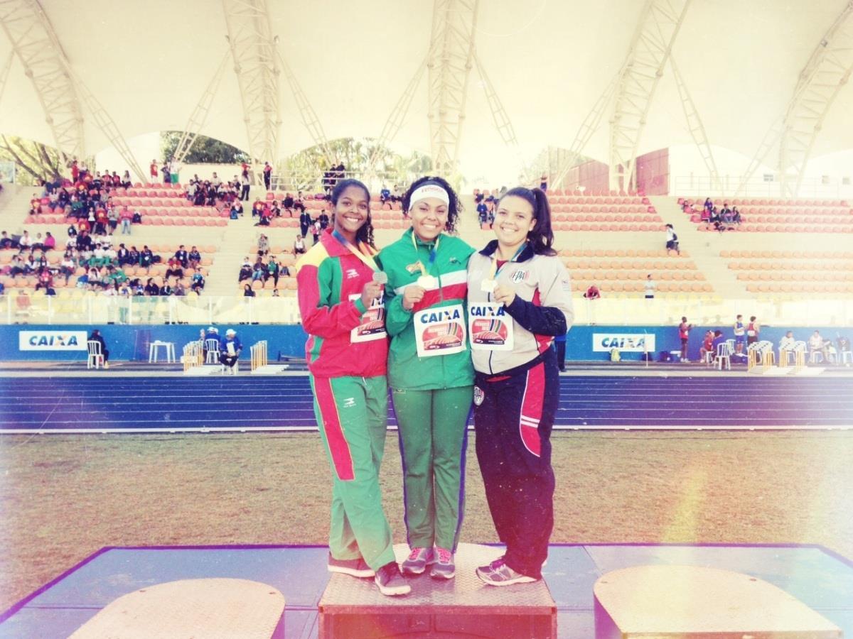 Atletismo da IENH conquista medalhas no Campeonato Brasileiro de Menores