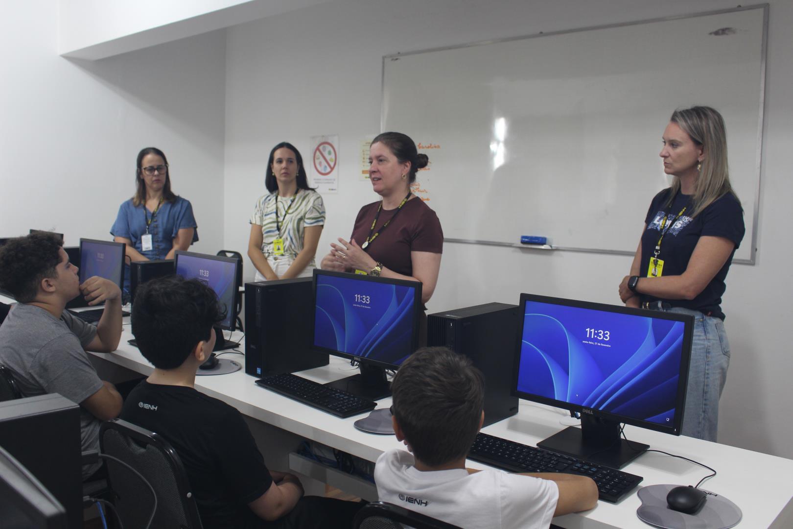 Novos estudantes participam de encontro de acolhimento na Unidade Fundação Evangélica