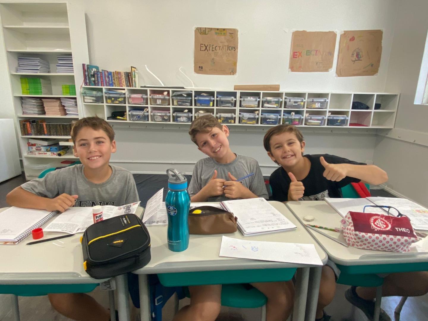 Turmas do Year 5 da Unidade Oswaldo Cruz realizam atividade em alusão ao Dia da Mulher