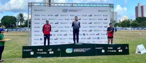  Atleta da IENH conquista a medalha de ouro no Campeonato Brasileiro de Atletismo