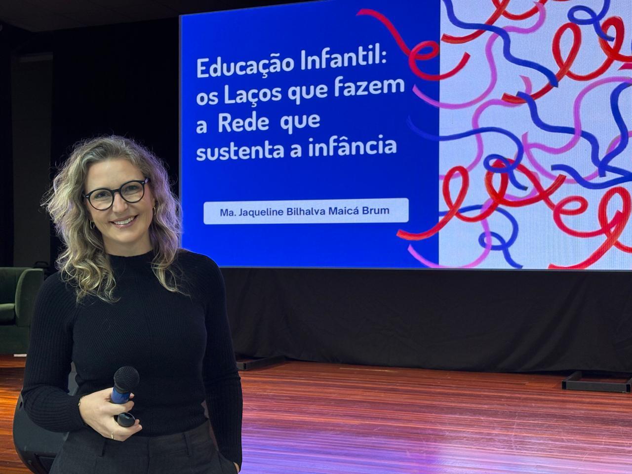 Coordenadora do Curso de Psicologia Palestra em Encontro da Nacional da Rede Sinodal de Educação