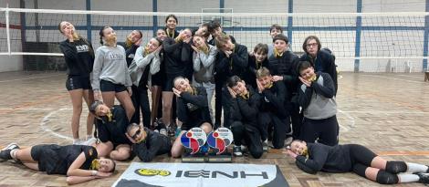 Equipes de vôlei da IENH conquistam ouro no Torneio Meridional de Voleibol Mirim Equipes de vôlei da IENH conquistam ouro no Torneio Meridional de Voleibol Mirim