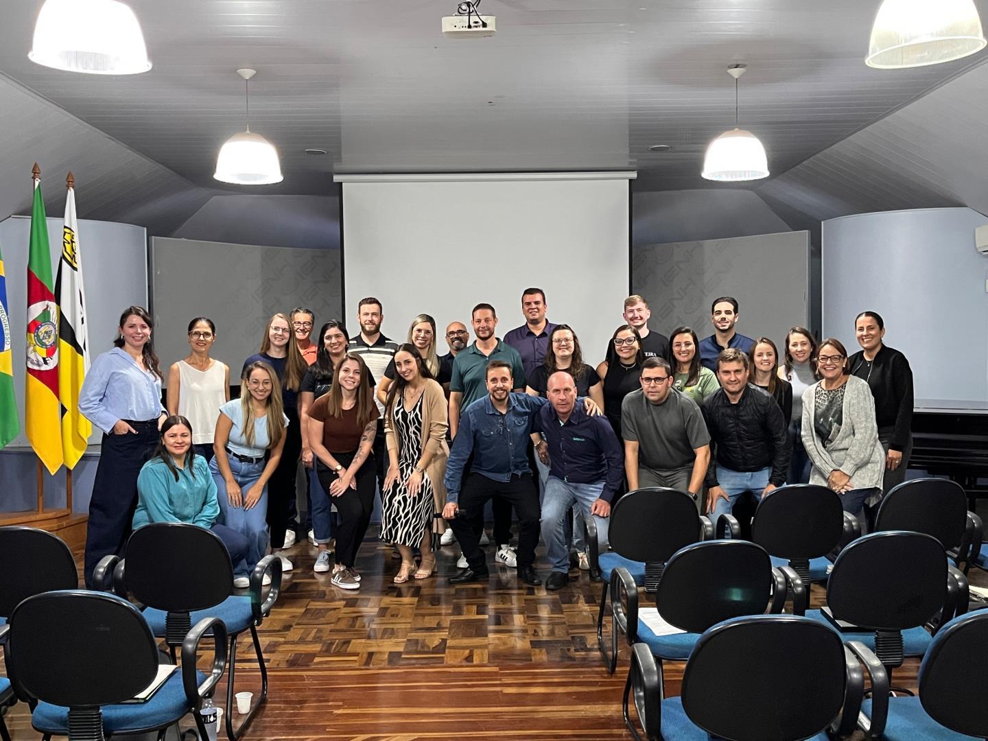 IENH, SETREM e FAHOR promovem MBA voltado à Sicredi Pioneira