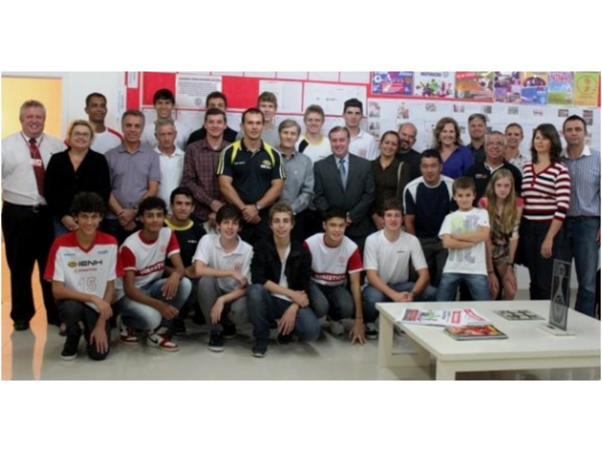 IENH e Sociedade Ginástica firmam parceria esportiva