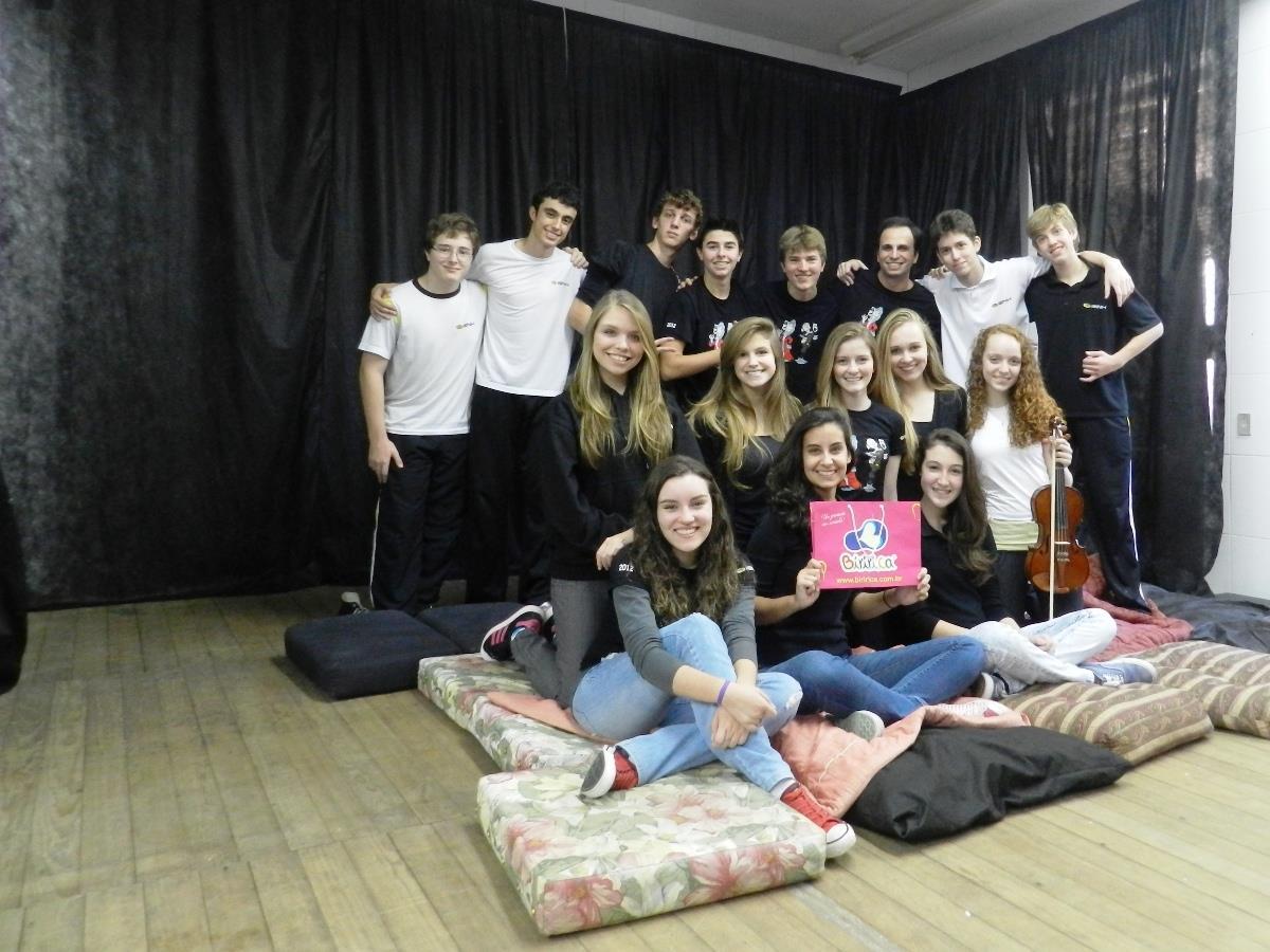 Grupo de teatro da IENH conquista novo espaço de ensaio