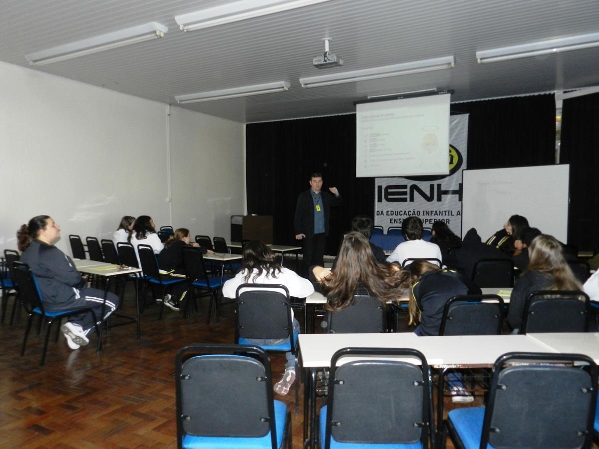 Mídia e Religião no Projeto da 7ª série C