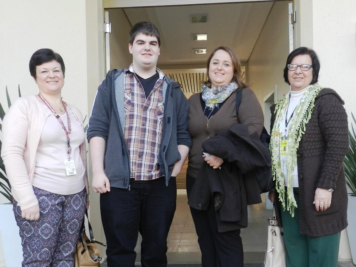 IENH recebe estudante dos Estados Unidos