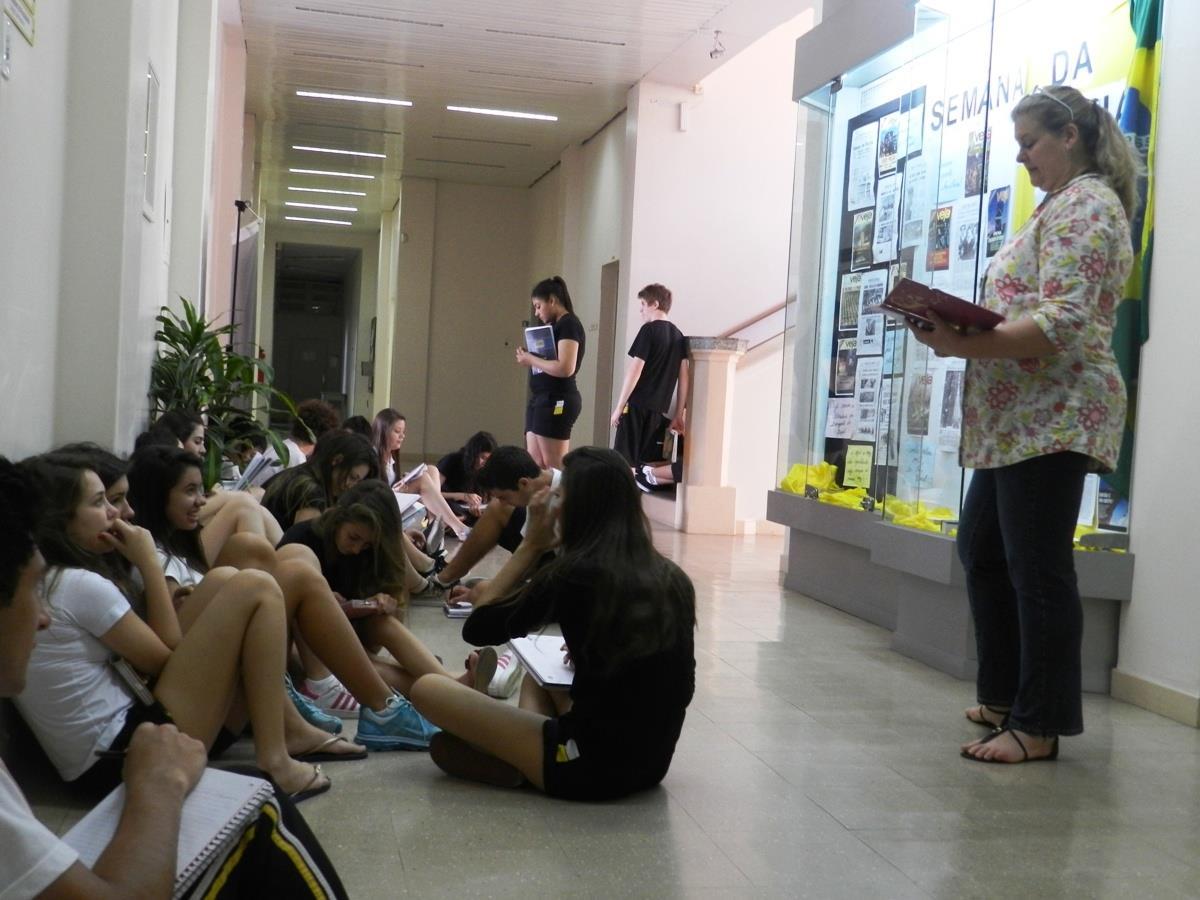 Aulas de redação estimulam a criatividade