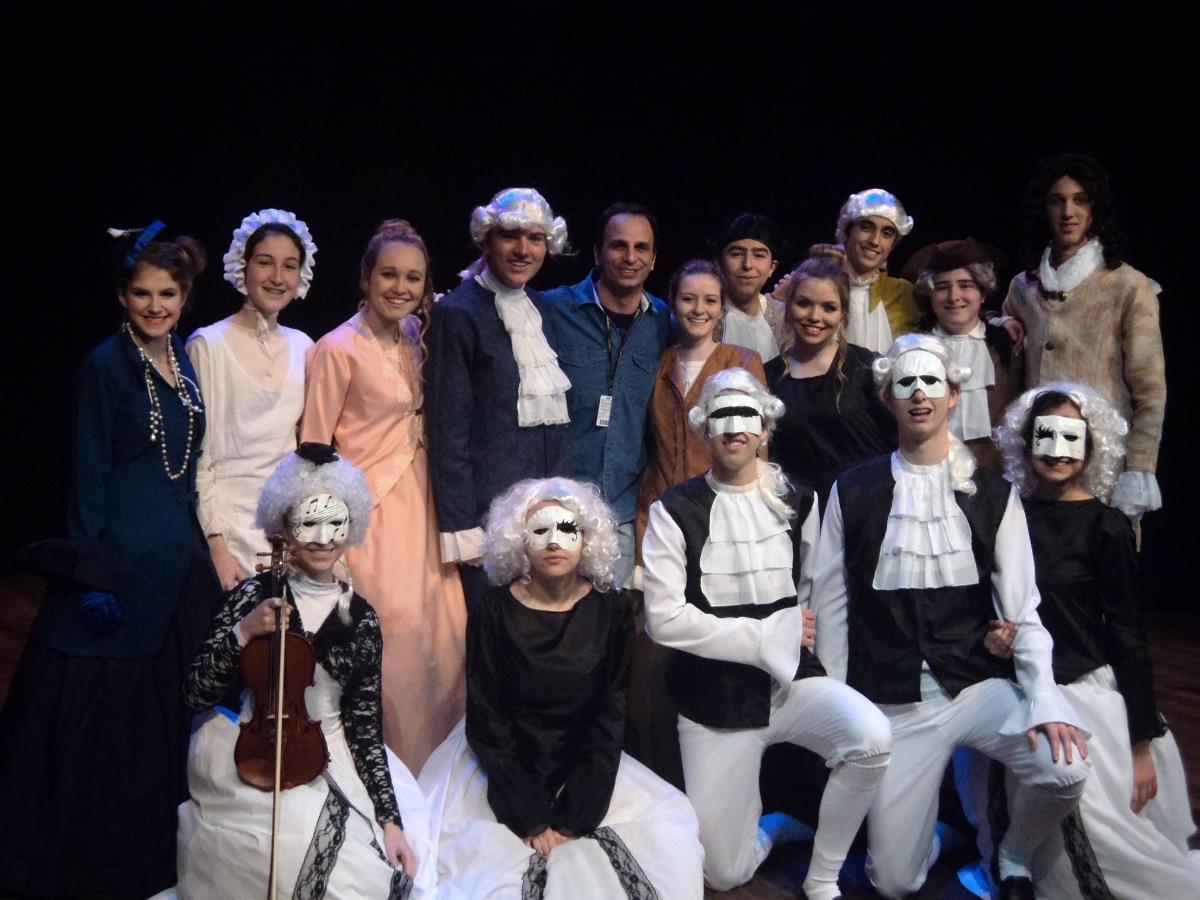 Unidade Fundação Evangélica promove momento teatral para estudantes