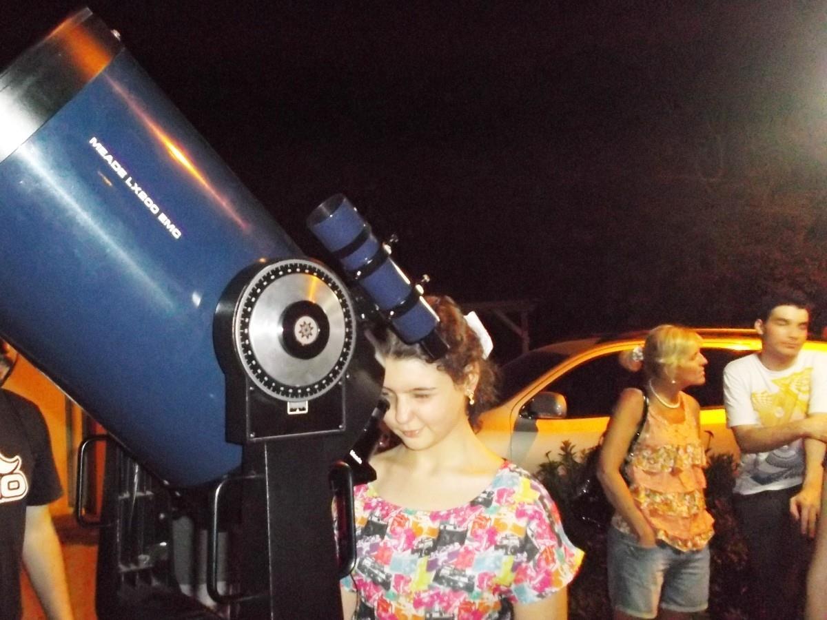 Palestra sobre Astronomia e observação telescópica
