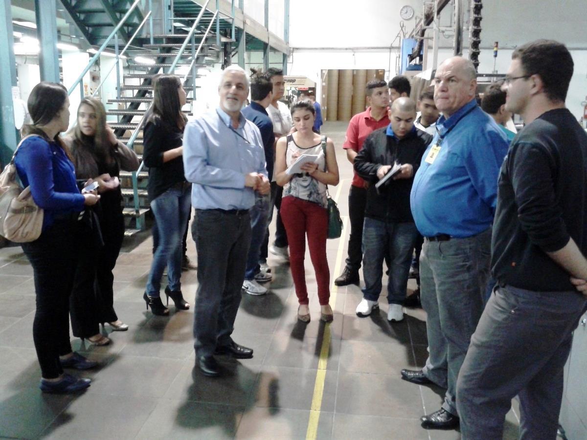 Visita Técnica do Curso de Logística