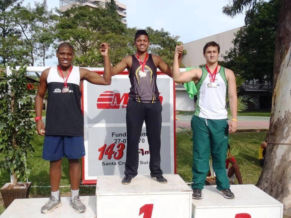 IENH conquista 25 medalhas no Troféu Mauá de Atletismo
