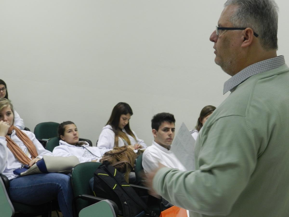 1º Painel de Profissionais da Unidade Fundação Evangélica