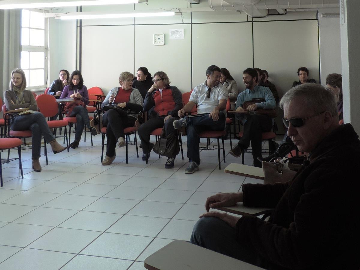 Participantes do Programa Arte em Movimento se apresentam para o CMDCA