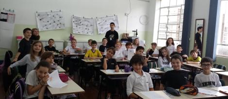 Alunos do 4º ano vivenciam rotina de 5º ano